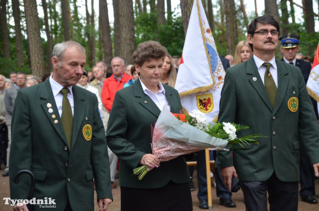 Uroczystości pod pomnikiem w Rudzkim Moście
