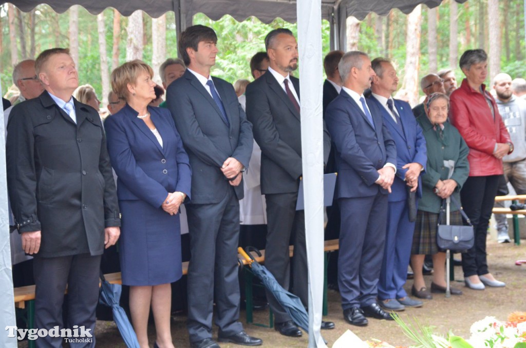 Uroczystości pod pomnikiem w Rudzkim Moście