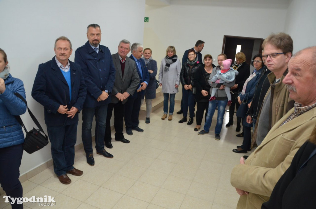 7 rodzin z kluczami do mieszkań