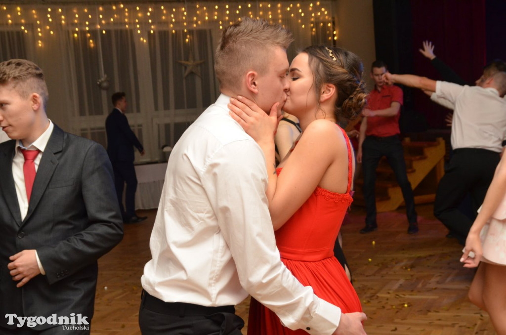 Studniówka ZSLiA cz. 2