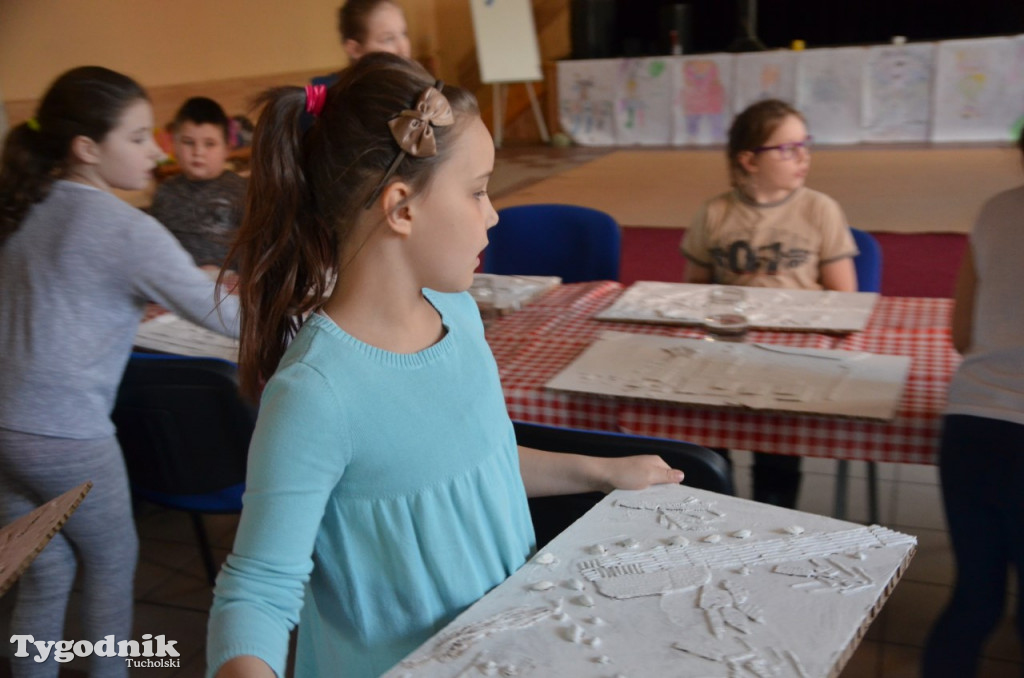 Warsztaty z papieroplastyki