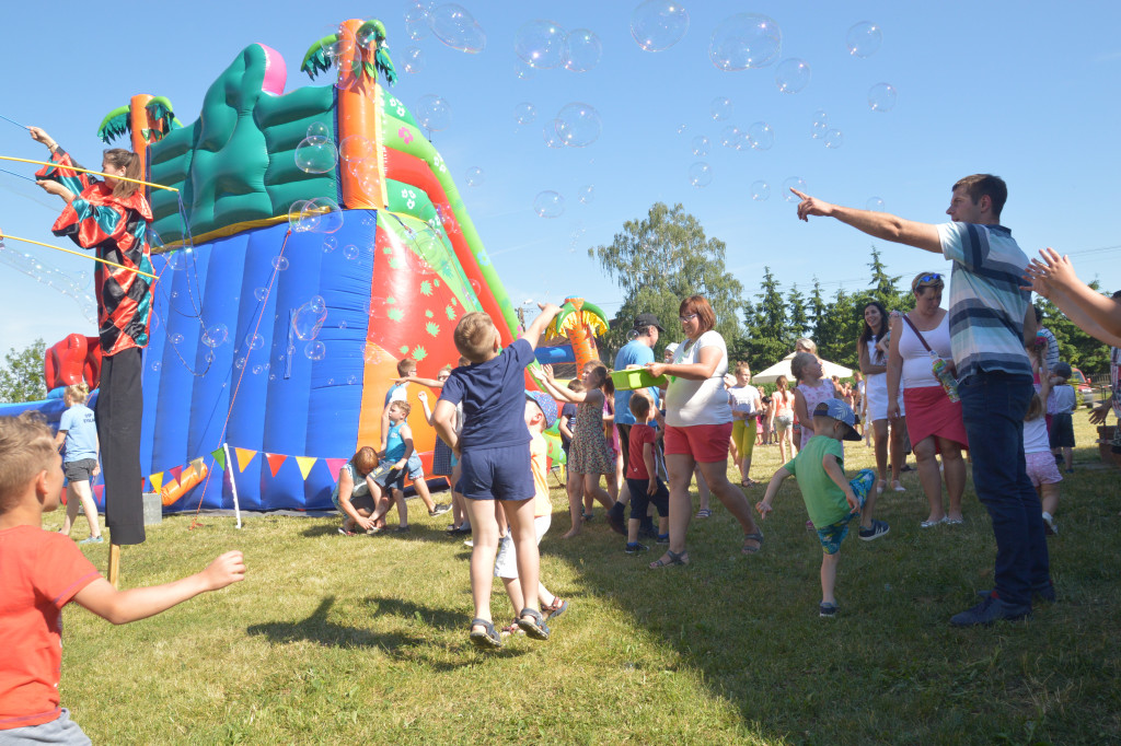 Bysław: Dzień Dziecka na plaży