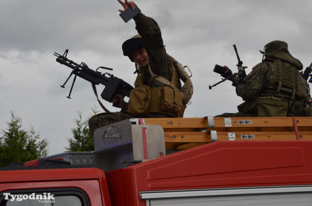 Zlot pojazdów pożarniczych i militarnych