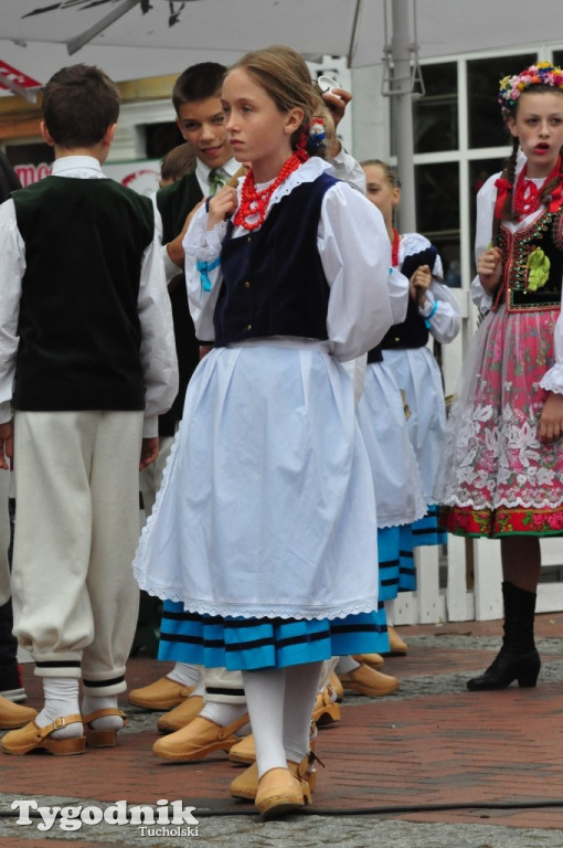 Międzynarodowy koncert na rynku w Tucholi