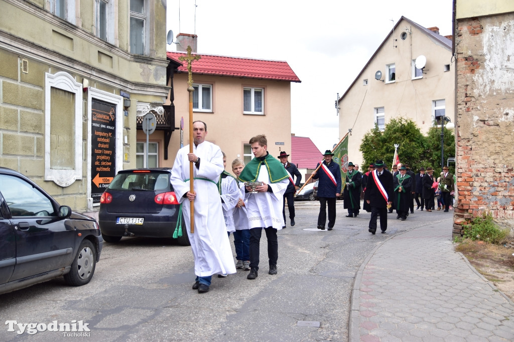 Odłonięcie tablicy w Tucholi