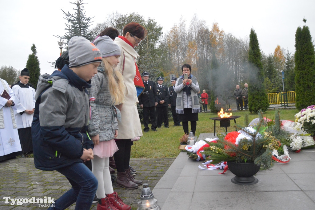 Drożdzienica: apel przy miejscu pamięci