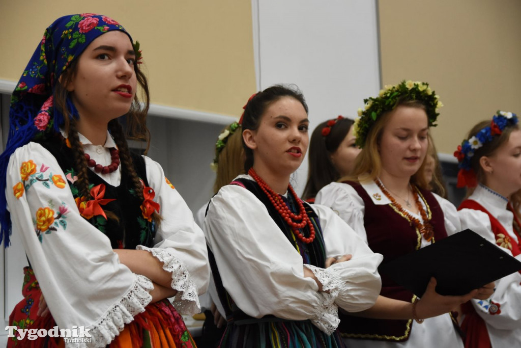 Folklor Technikum Leśne w Tucholi