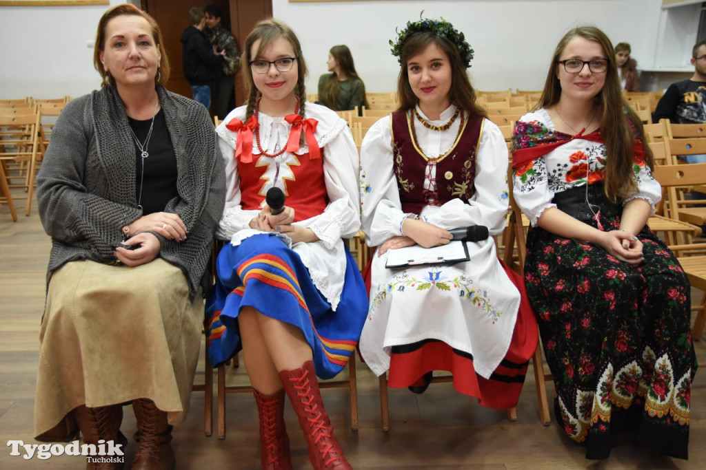 Folklor Technikum Leśne w Tucholi
