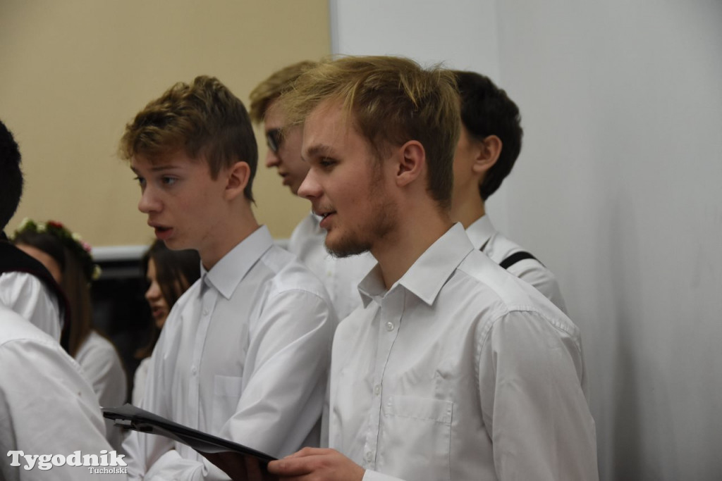 Folklor Technikum Leśne w Tucholi
