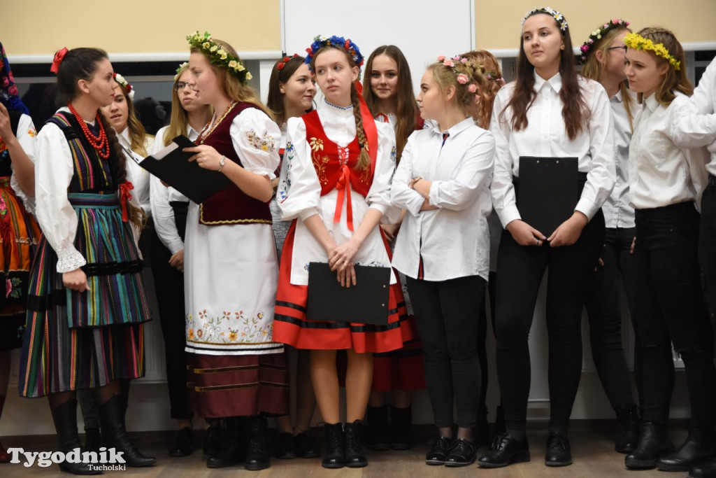 Folklor Technikum Leśne w Tucholi