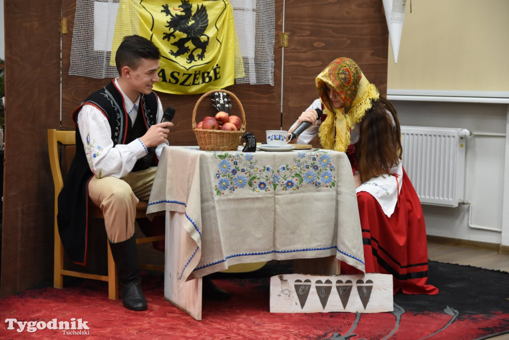 Folklor Technikum Leśne w Tucholi