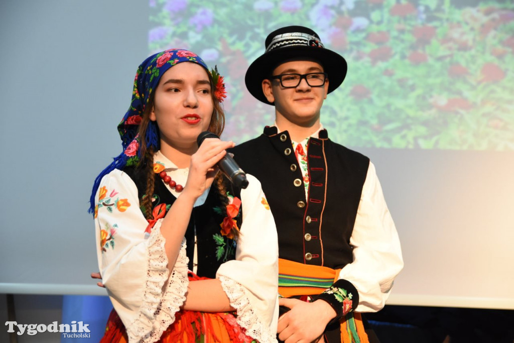 Folklor Technikum Leśne w Tucholi