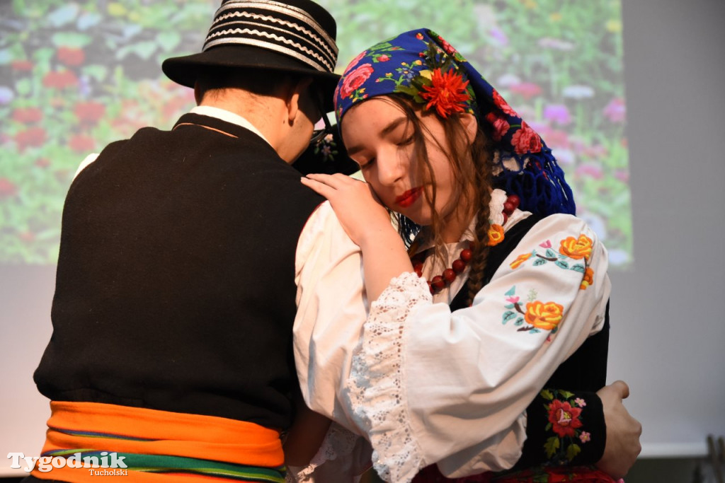 Folklor Technikum Leśne w Tucholi