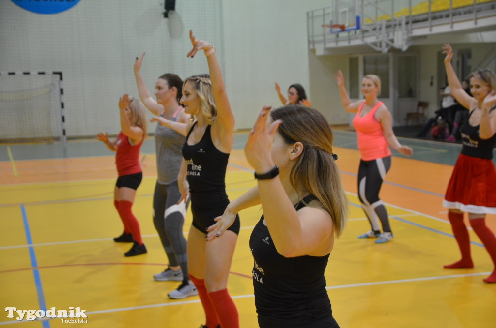 Tuchola: Charytatywny maraton fitness
