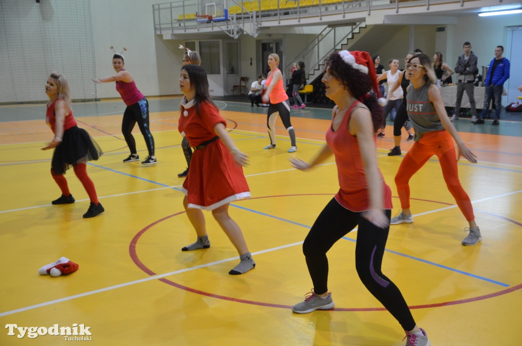 Tuchola: Charytatywny maraton fitness