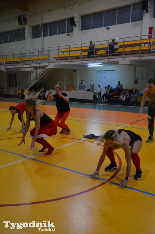 Tuchola: Charytatywny maraton fitness