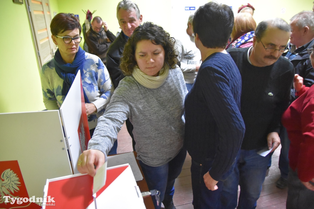Wyborcze zebranie w Płazowie
