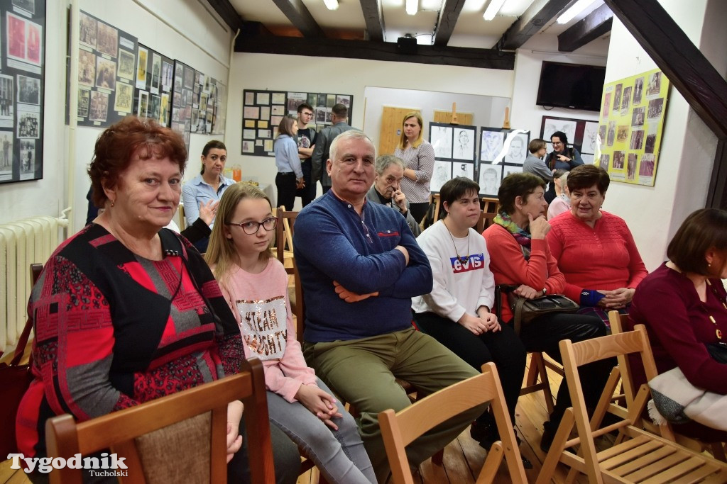 Występ uczniów ZSLiA
