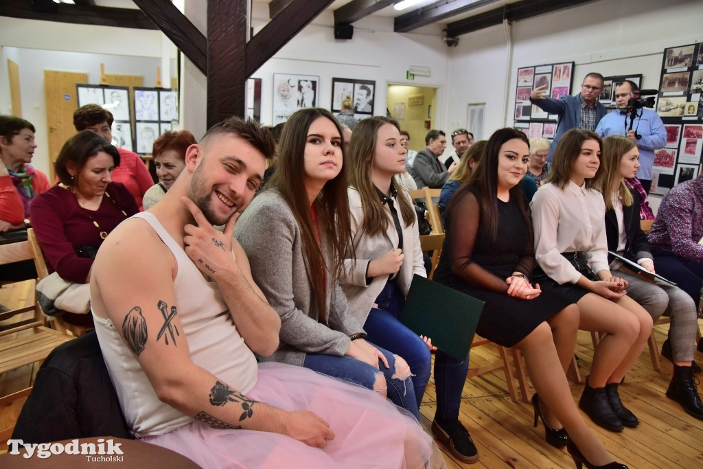 Występ uczniów ZSLiA