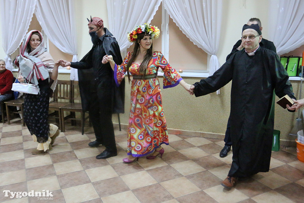 Maskenbal w Suchej