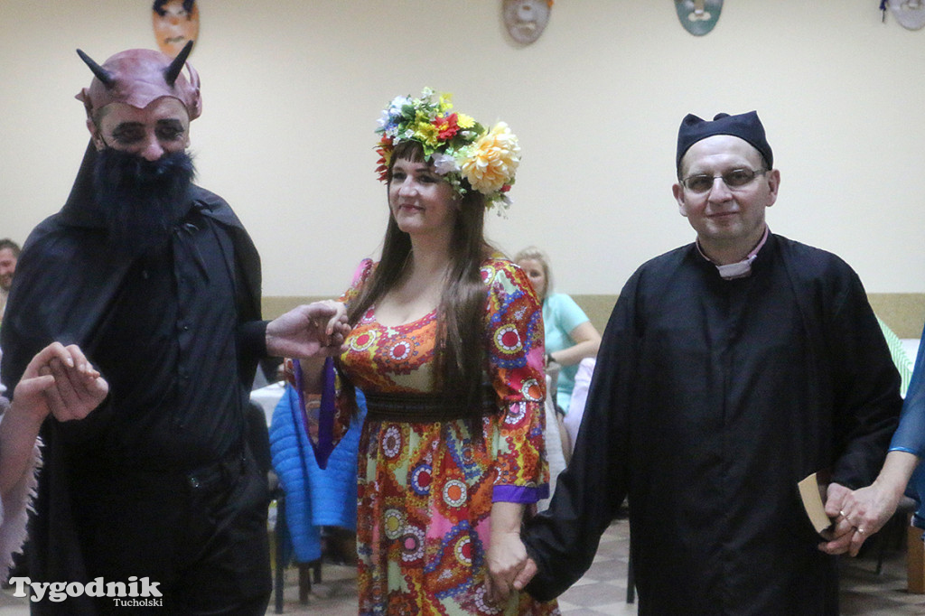 Maskenbal w Suchej