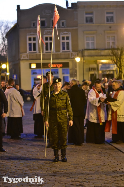 Droga Krzyżowa ulicami Tucholi