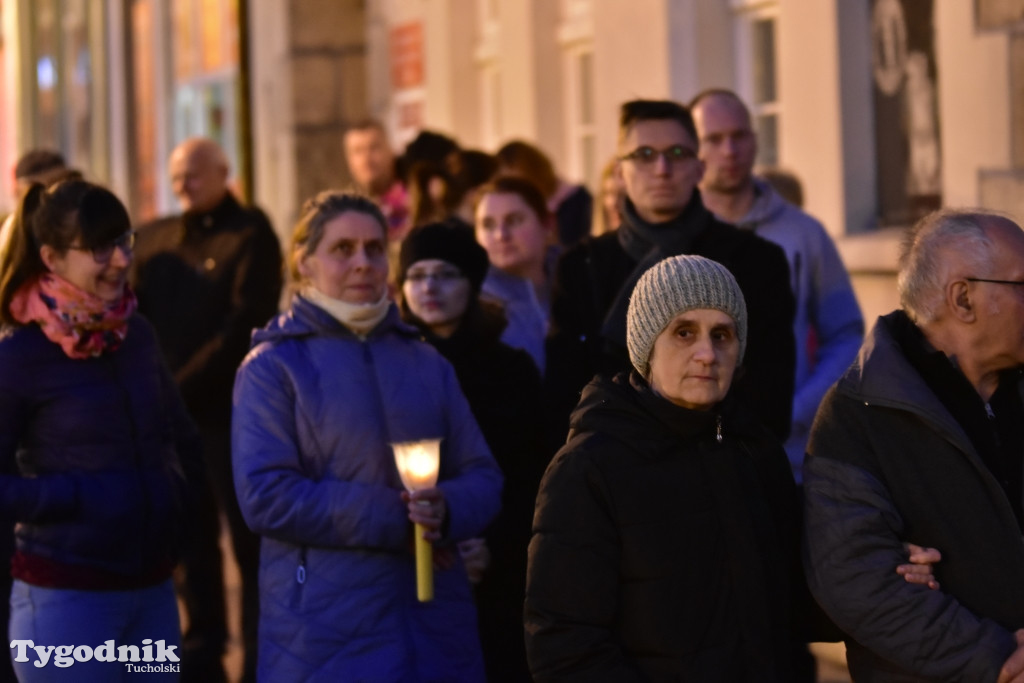 Droga Krzyżowa ulicami Tucholi
