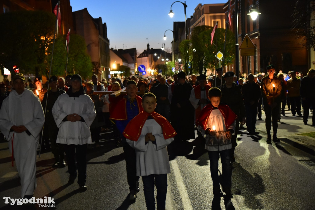 Droga Krzyżowa ulicami Tucholi