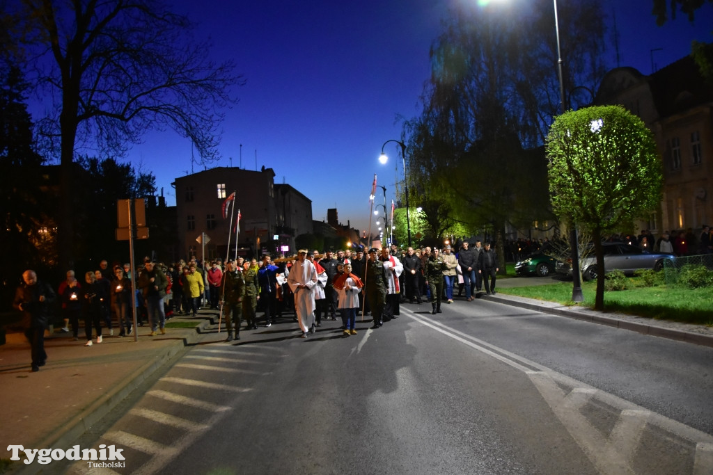 Droga Krzyżowa ulicami Tucholi