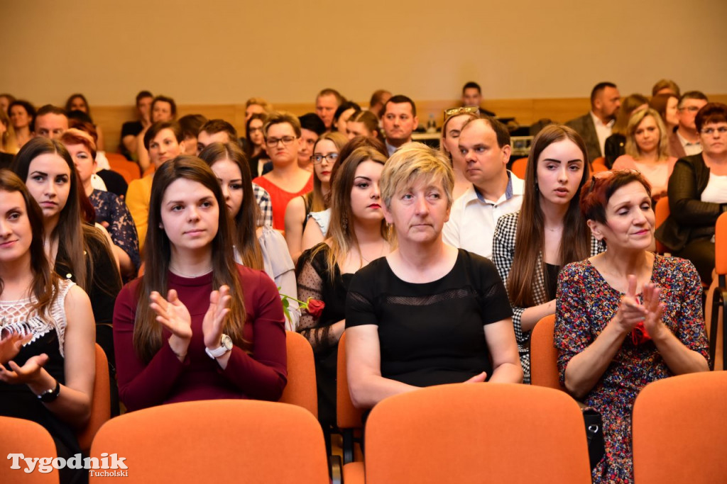 Maturzyści ZSLiA w Tucholi