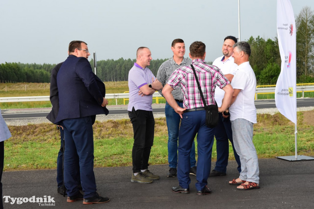 Otwarcie wyremontowanej drogi 240