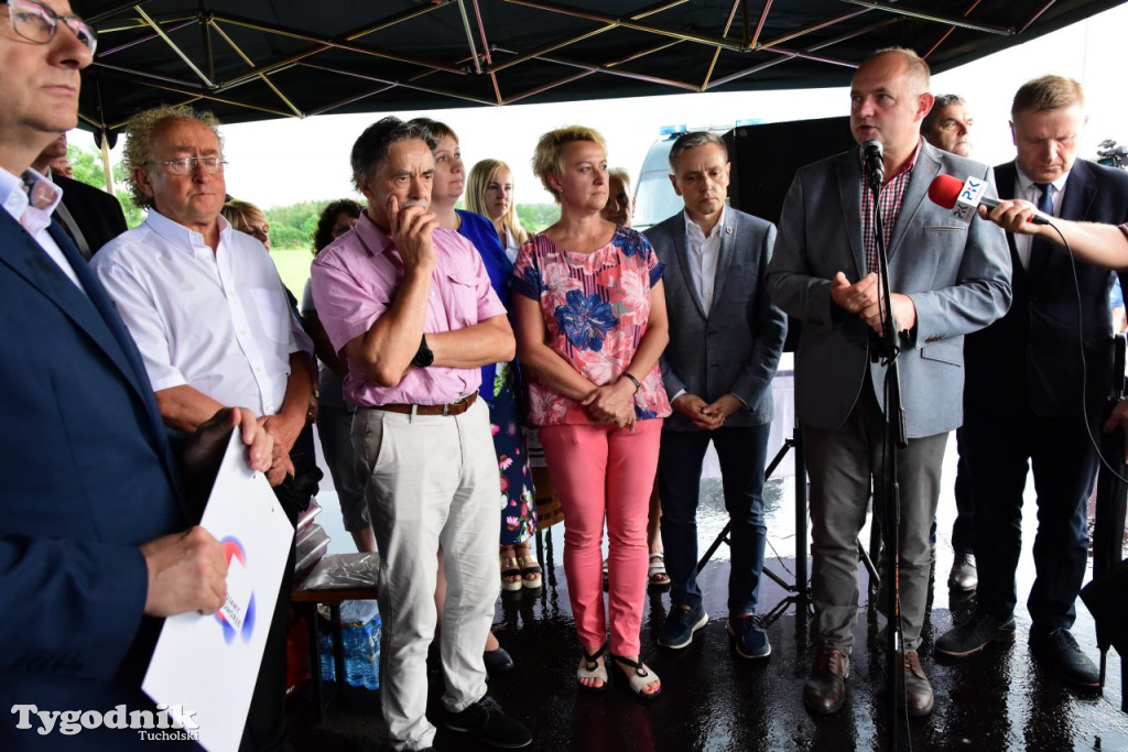 Otwarcie wyremontowanej drogi 240