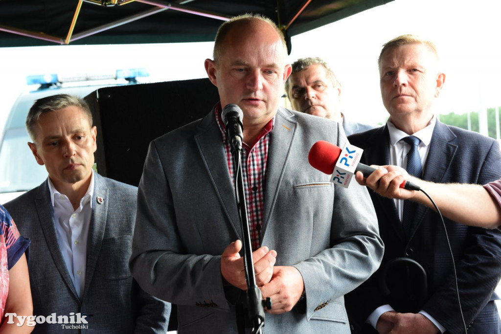Otwarcie wyremontowanej drogi 240
