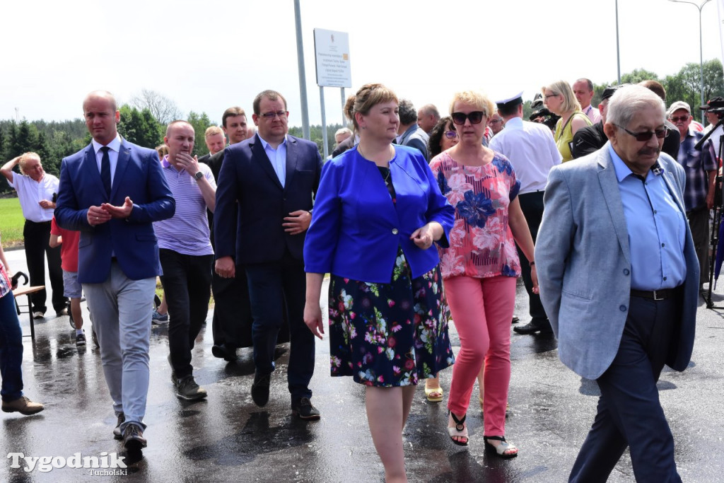Otwarcie wyremontowanej drogi 240