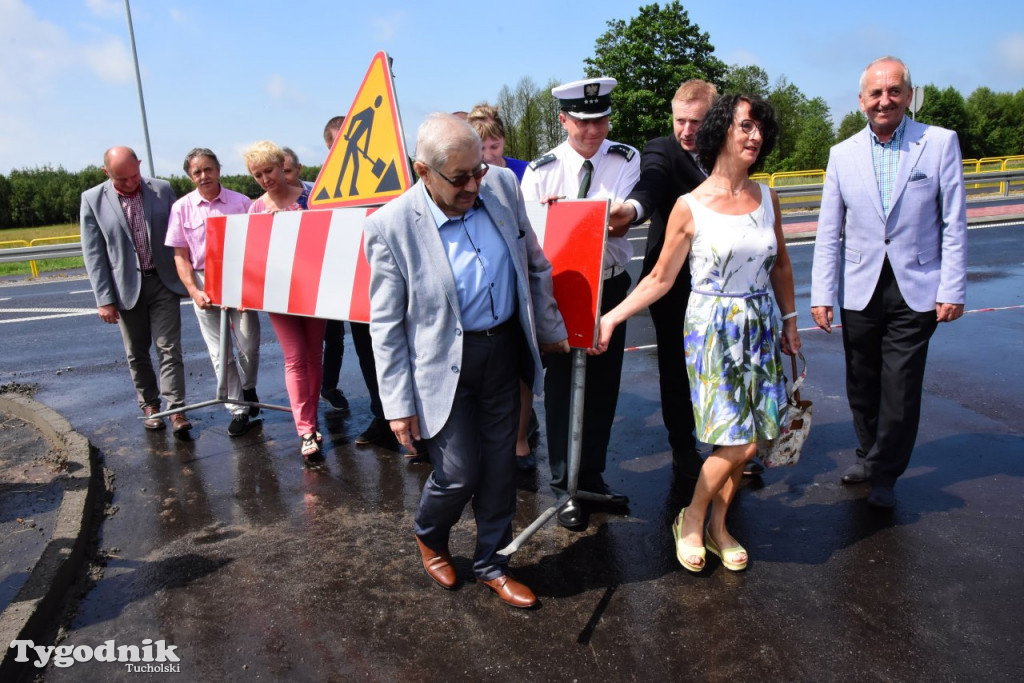 Otwarcie wyremontowanej drogi 240