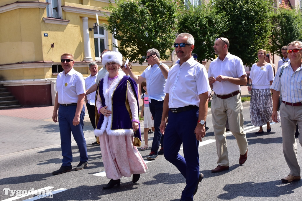 #JestemzBorów: pochód i dzień folkloru