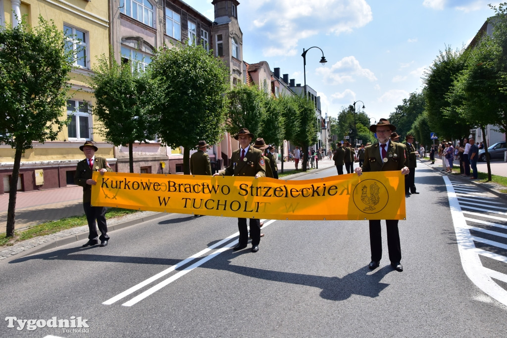 #JestemzBorów: pochód i dzień folkloru