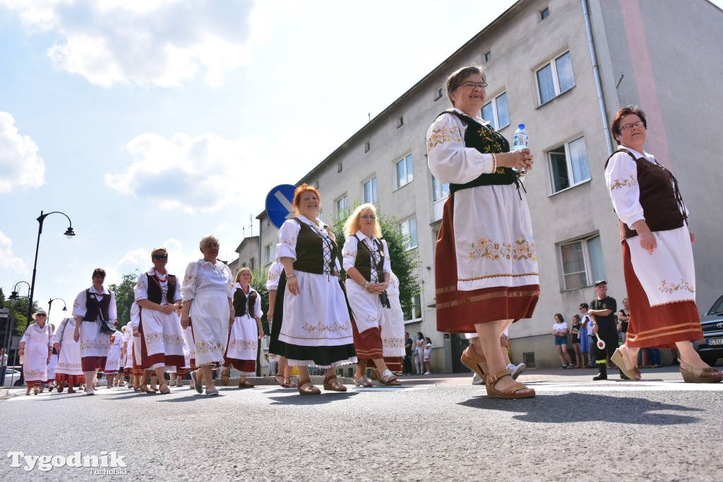 #JestemzBorów: pochód i dzień folkloru