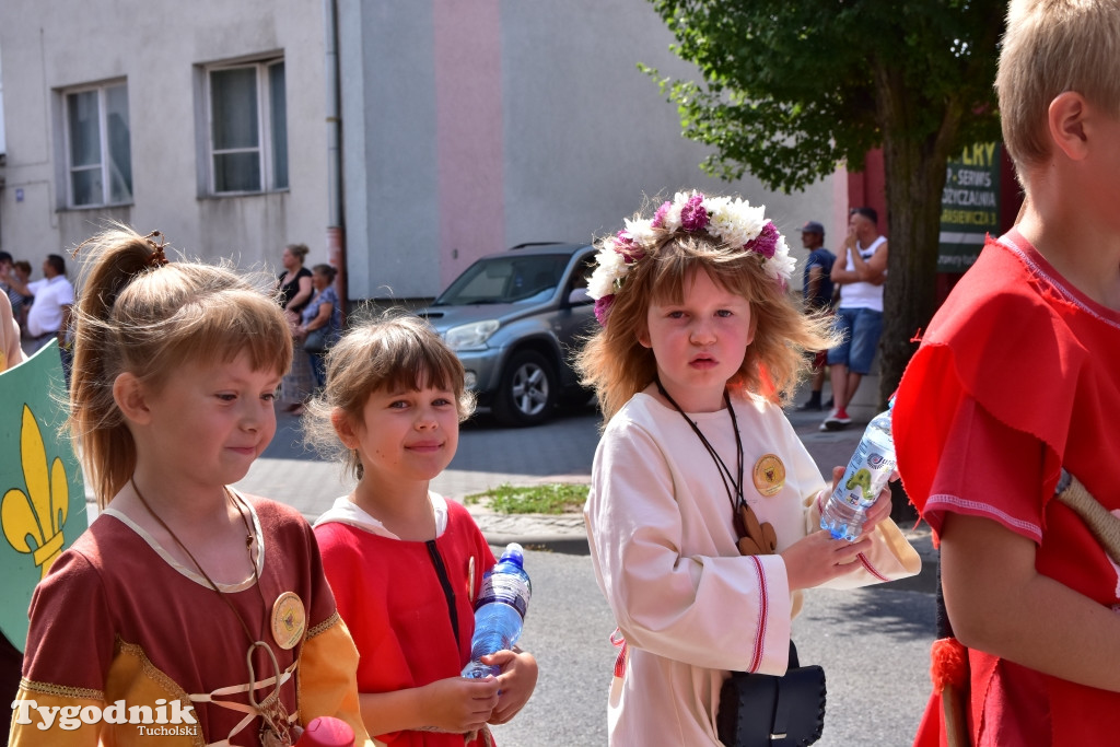 #JestemzBorów: pochód i dzień folkloru