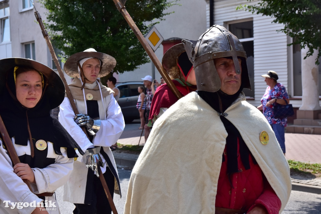 #JestemzBorów: pochód i dzień folkloru