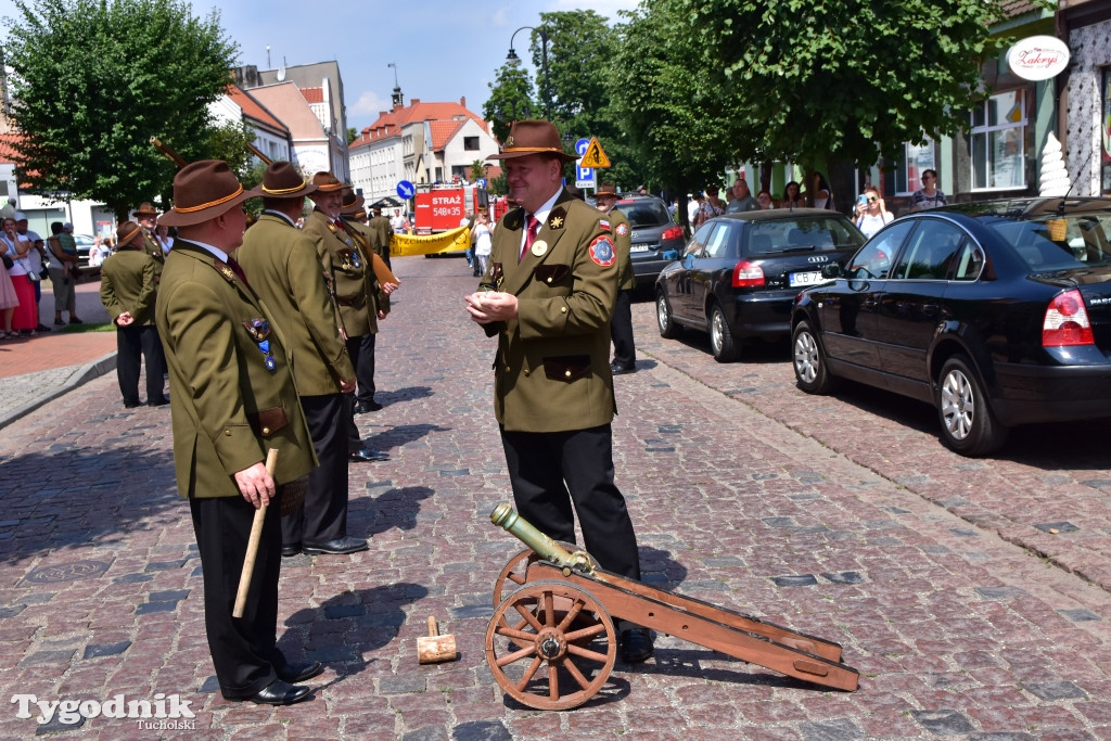 #JestemzBorów: pochód i dzień folkloru