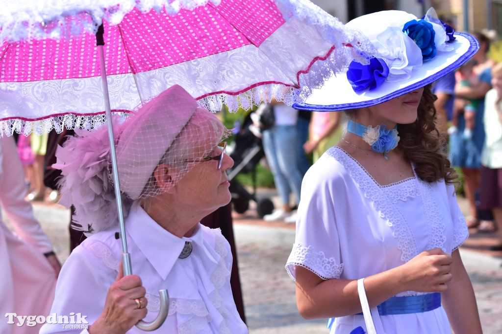 #JestemzBorów: pochód i dzień folkloru