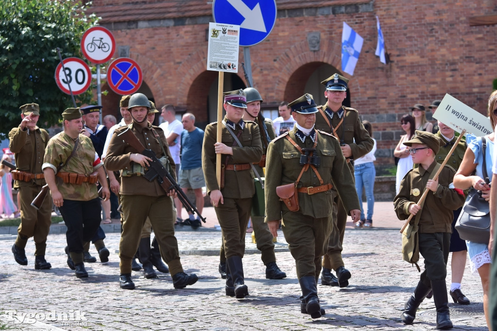 #JestemzBorów: pochód i dzień folkloru