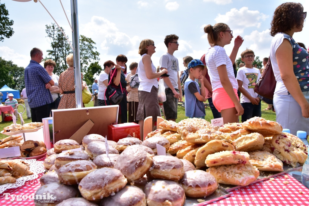 #JestemzBorów: pochód i dzień folkloru