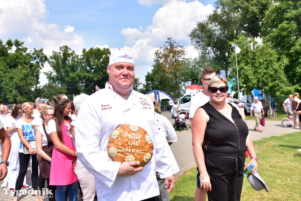 #JestemzBorów: pochód i dzień folkloru