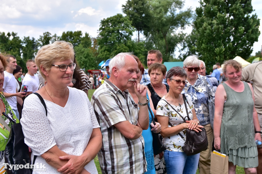 #JestemzBorów: pochód i dzień folkloru