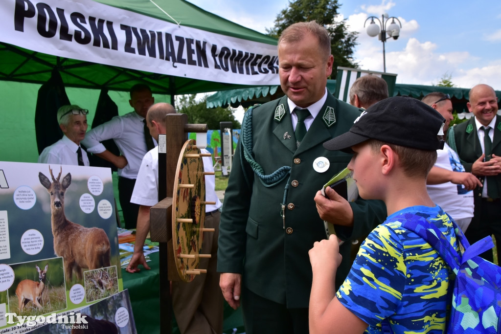 #JestemzBorów: pochód i dzień folkloru