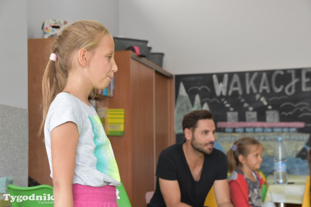 Lubiewo: Lato w teatrze z muralami w tle