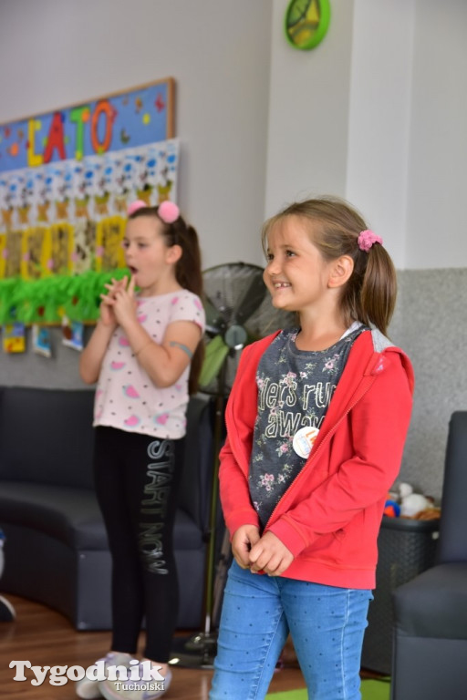 Lubiewo: Lato w teatrze z muralami w tle
