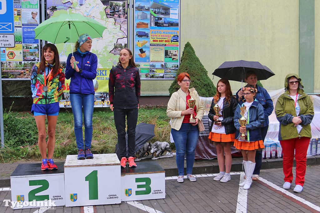Szlakiem Trzech Wież nad Borami